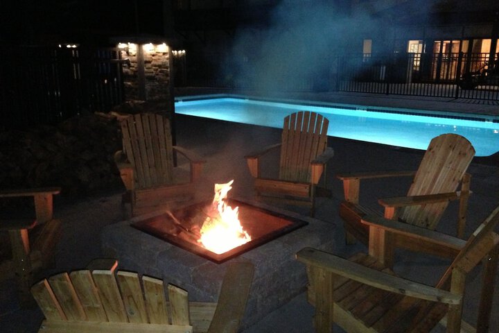 Pool 4 of 36