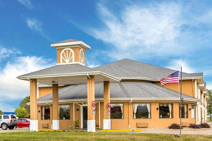 Hotel 3 of 25