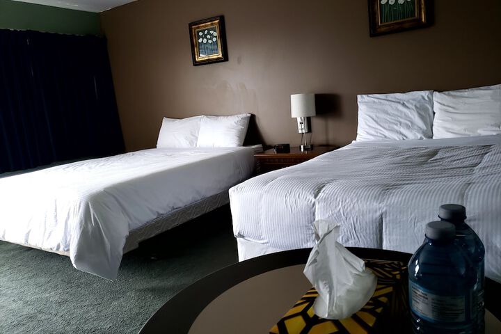99 Mile Motel