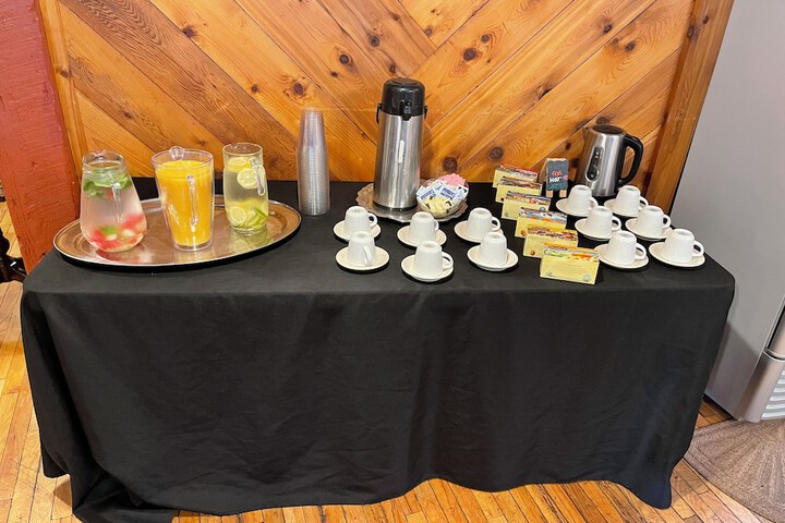 Breakfast/Coffee Service 76 of 93