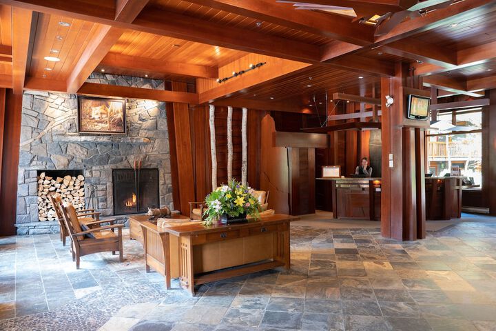 Hotel Interior 26 of 115
