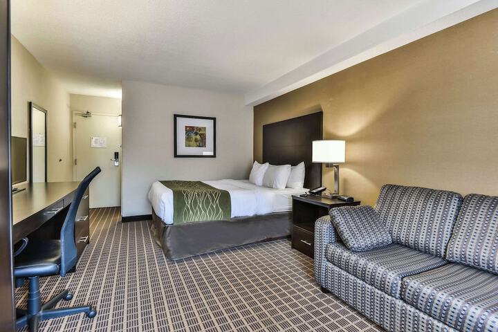 Room 14 of 29