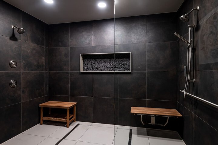 Room 12 of 35