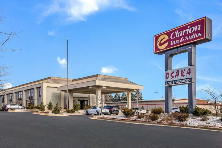 Hotel 3 of 82