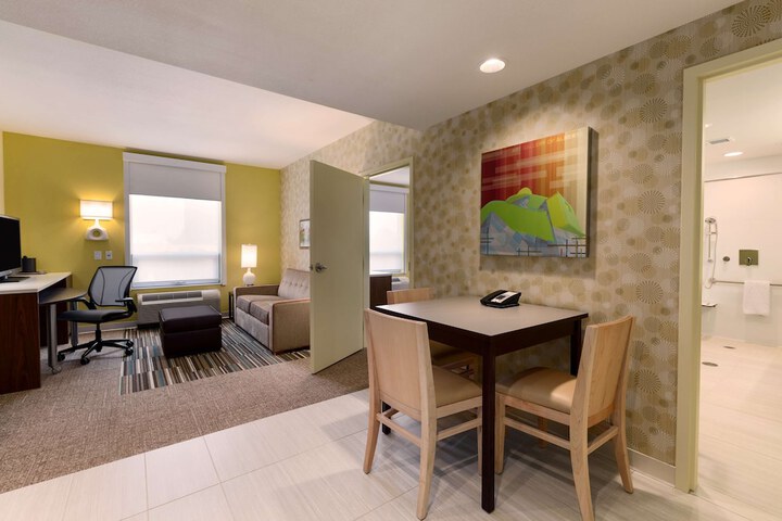 Room 41 of 54