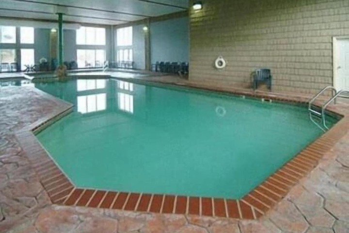 Pool 5 of 55