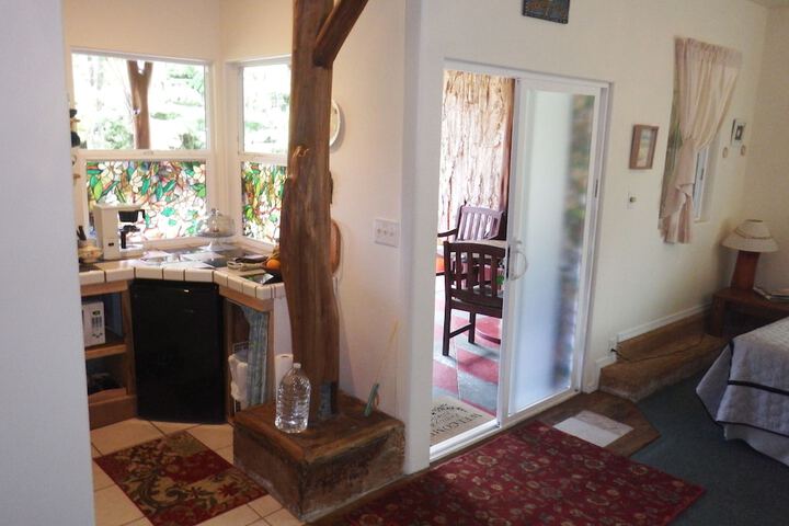 Aloha Crater Lodge