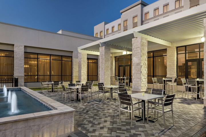 Terrace/Patio 54 of 56