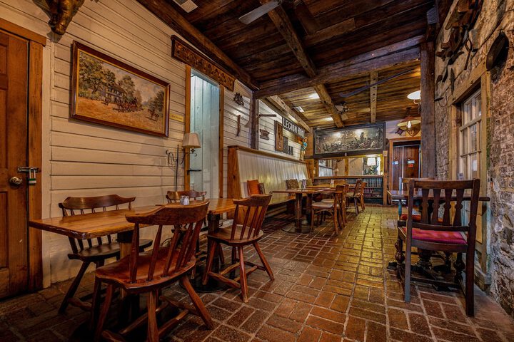 Wayside Inn