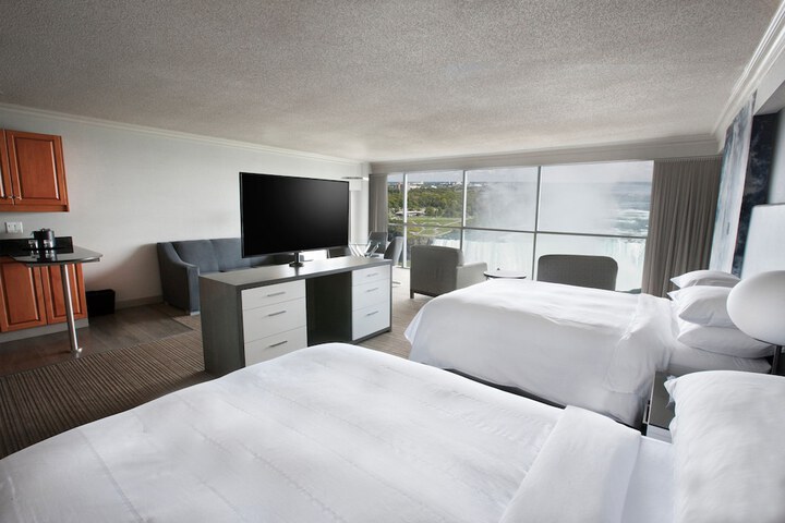 Room 52 of 101