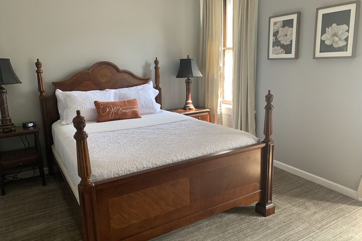 Room 48 of 57