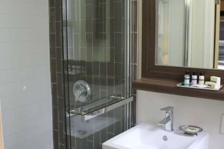 Room 14 of 34