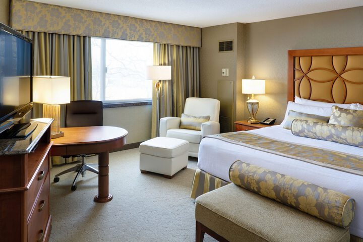 Room 46 of 107