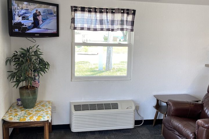 Stuart Motor Lodge
