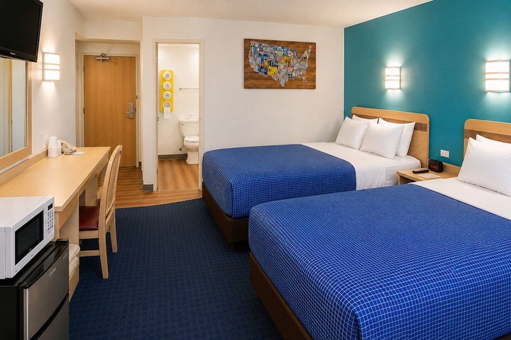 Econo Lodge Menomonie