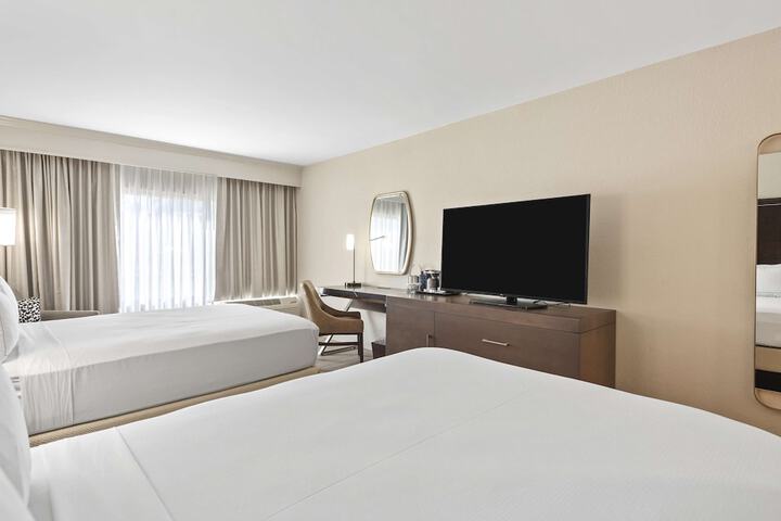 Room 35 of 48