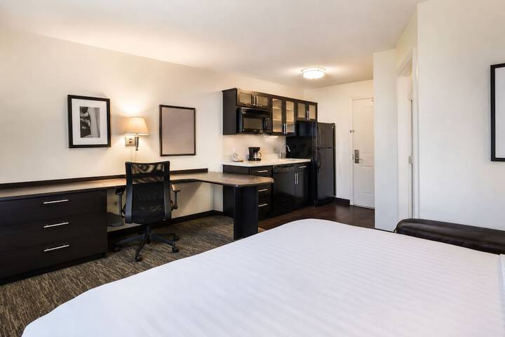 Blue Way Inn & Suites Extended Stay Bloomington Airport - Minneapolis