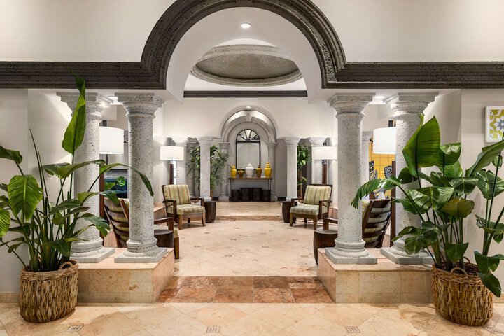Hotel Interior 11 of 36