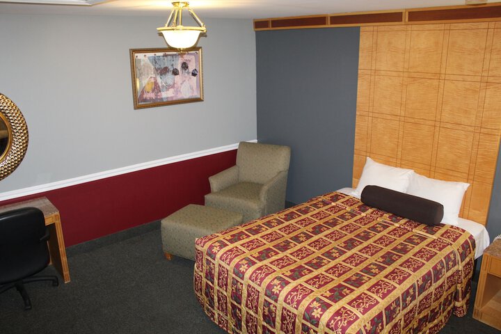 Room 48 of 99