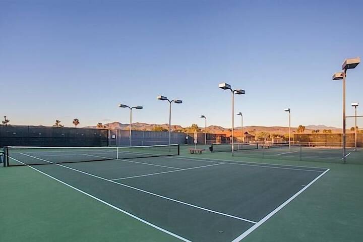 Rio Verde Townhouse by Signature Rentals