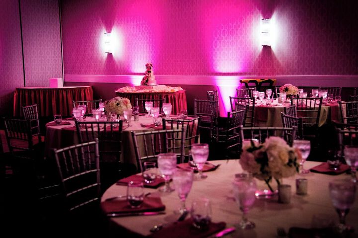 Ballroom/Hall 71 of 75