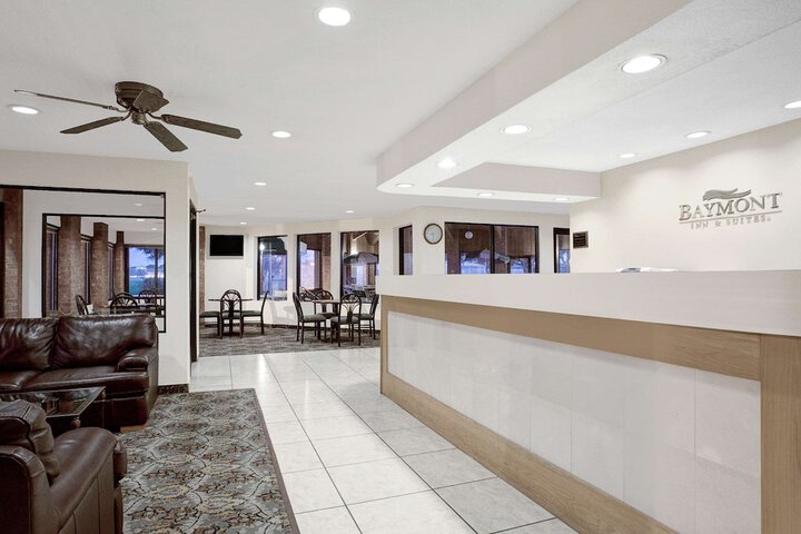 Hotel Interior 4 of 24