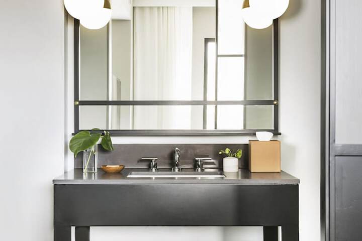 Kimpton Everly Hotel Hollywood by IHG