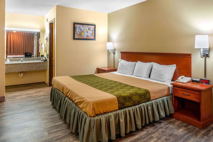 Econo Lodge Rolla I-44 Exit 184 Near Missouri University of Science and Technology