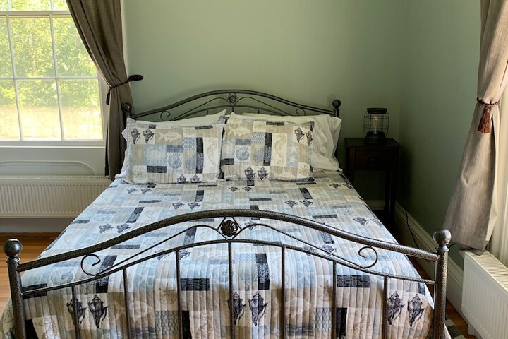 Room 30 of 52