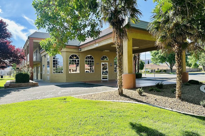 Hotel Zion Inn