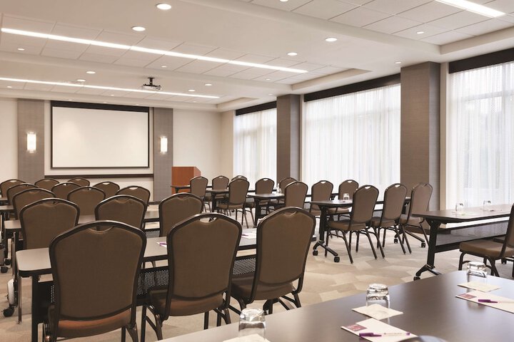 Hyatt Place Buffalo / Amherst