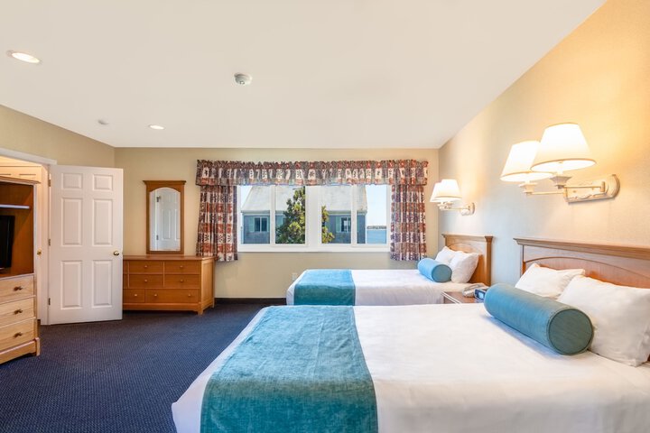 Green Harbor Resort