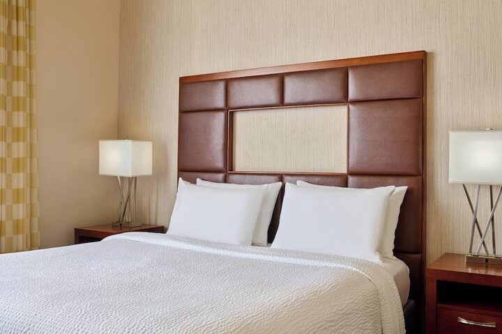 Room 14 of 48