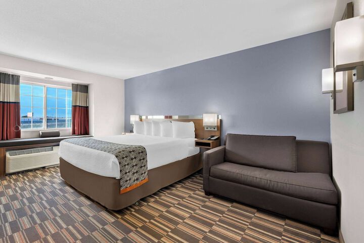 Microtel Inn & Suites by Wyndham Sweetwater