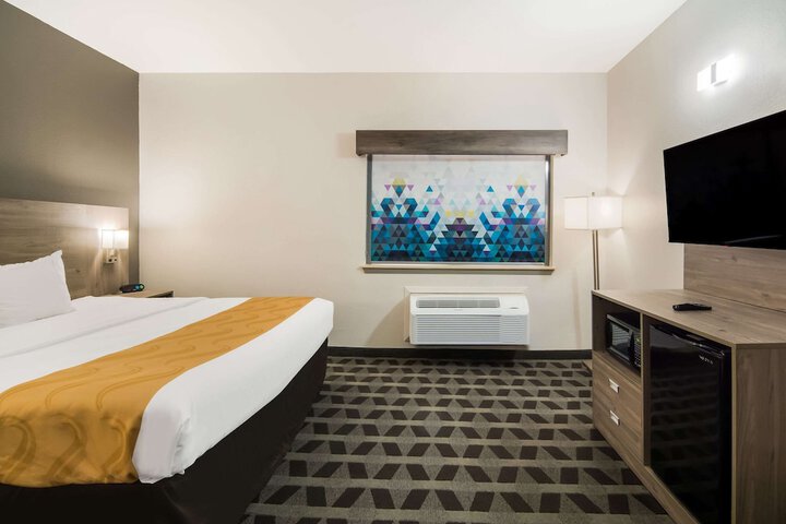 Room 29 of 47