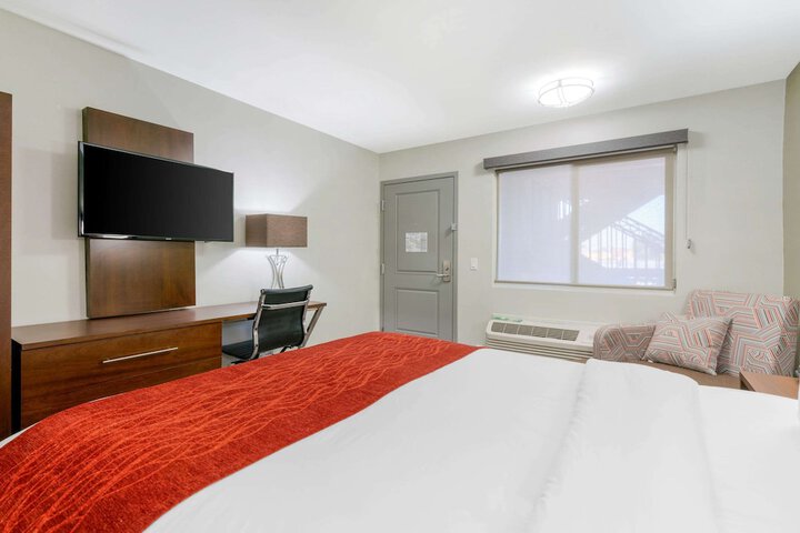 Room 19 of 57