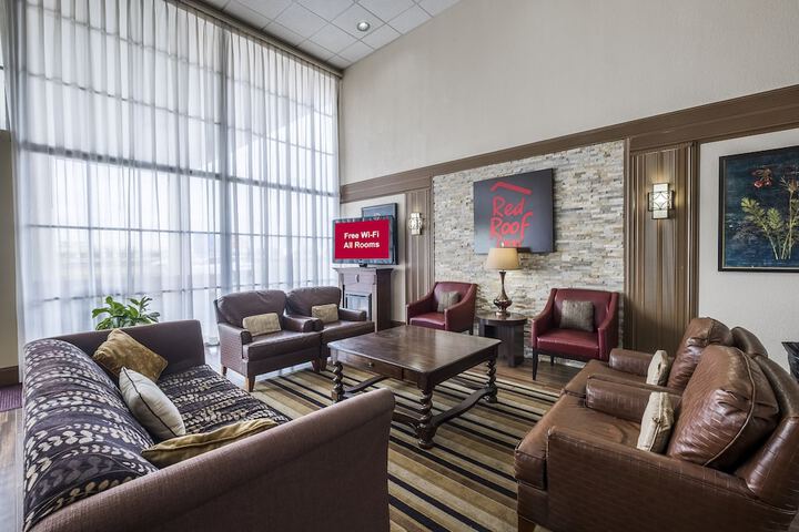 Hotel Interior 11 of 39