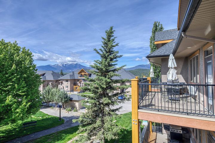 Bighorn Meadows Resort