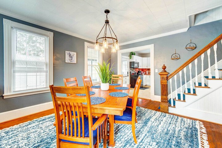 Sodus Point Home - Walkable to Beach!