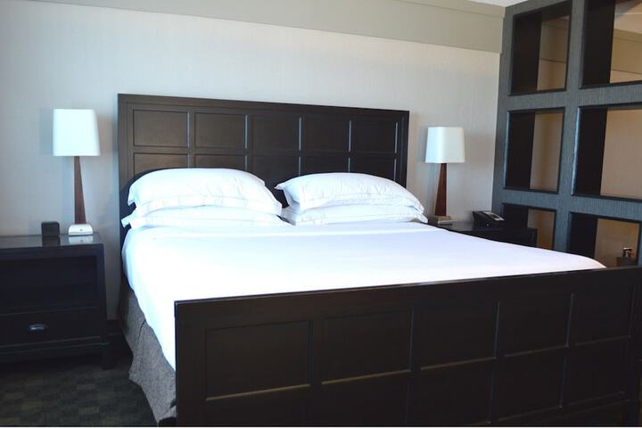 Room 29 of 61