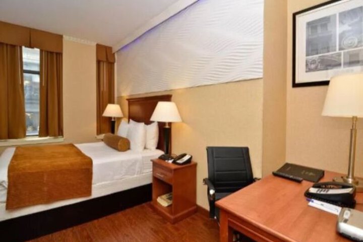 ENVY HOTEL