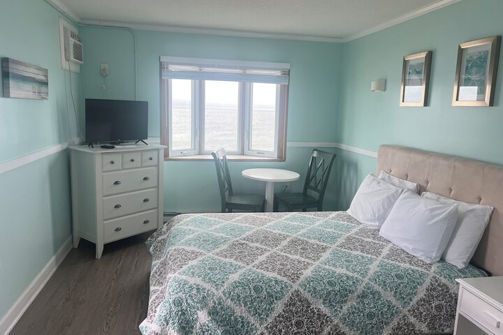 Room 15 of 58