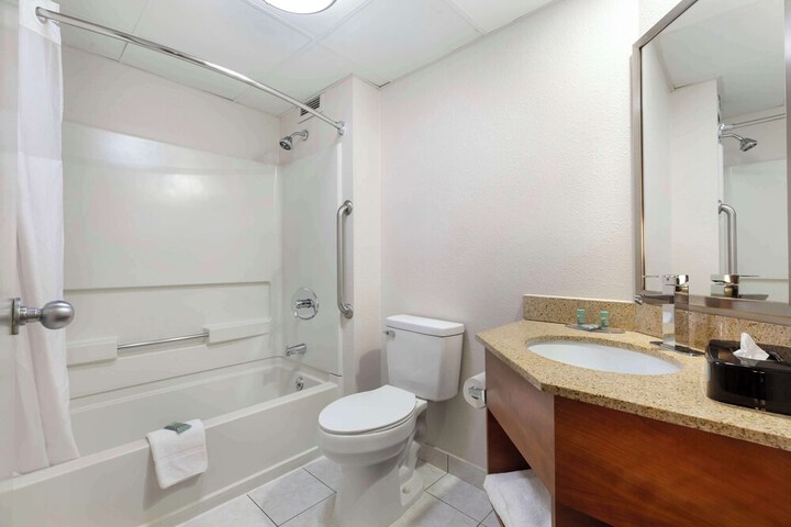 Best Western Mystic Hotel