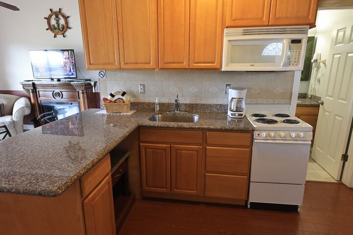 Beachwood Condos & Resort