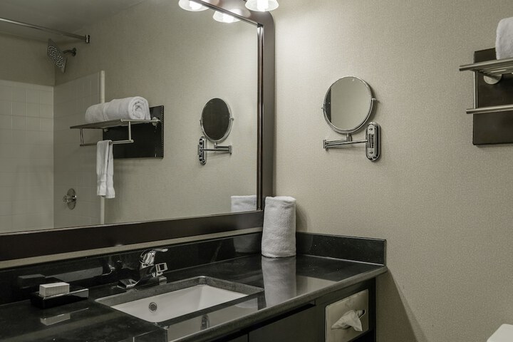 Causeway Bay Hotel