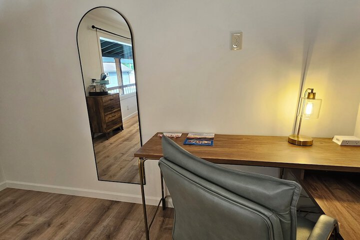 Room 124 of 181
