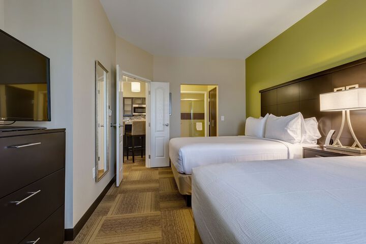 Staybridge Suites St. Louis - Westport by IHG