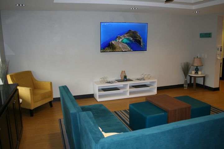 MainStay Suites Jacksonville near Camp Lejeune