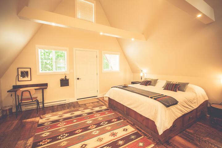Room 8 of 19