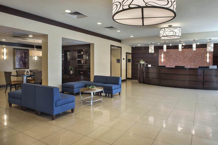 Hotel Interior 4 of 28
